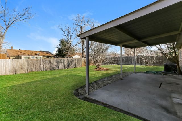 1206 California Trail, Grand Prairie, TX 75052