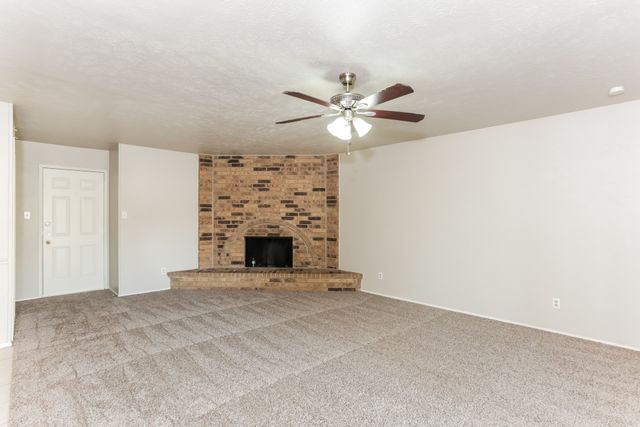 1206 California Trail, Grand Prairie, TX 75052