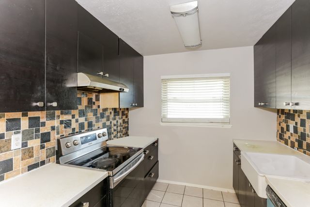 1206 California Trail, Grand Prairie, TX 75052