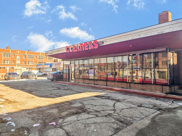 8115 S Cottage Grove Avenue, Chicago, IL 60619