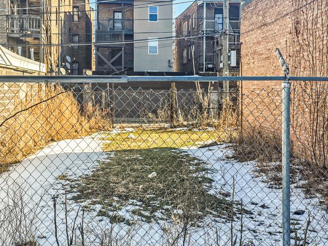 8115 S Cottage Grove Avenue, Chicago, IL 60619