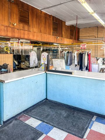 8115 S Cottage Grove Avenue, Chicago, IL 60619