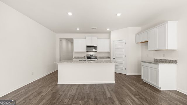 139 Oakchase Park Lane, Hampton, GA 30228