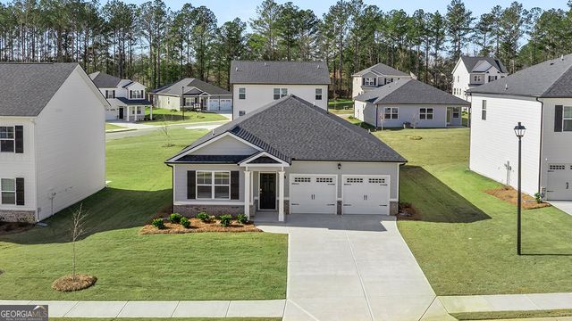 139 Oakchase Park Lane, Hampton, GA 30228