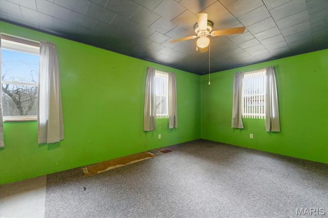 7253 Town Hall Road, Belleville, IL 62223