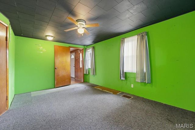 7253 Town Hall Road, Belleville, IL 62223