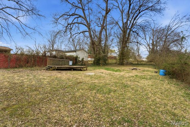 7253 Town Hall Road, Belleville, IL 62223