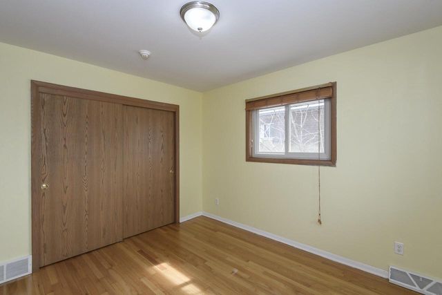 325 Sentinel DRIVE, Waukesha, WI 53189