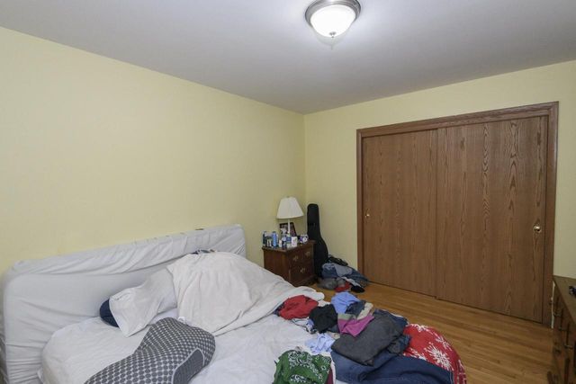 325 Sentinel DRIVE, Waukesha, WI 53189