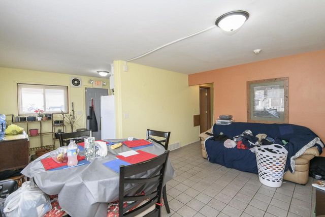 325 Sentinel DRIVE, Waukesha, WI 53189