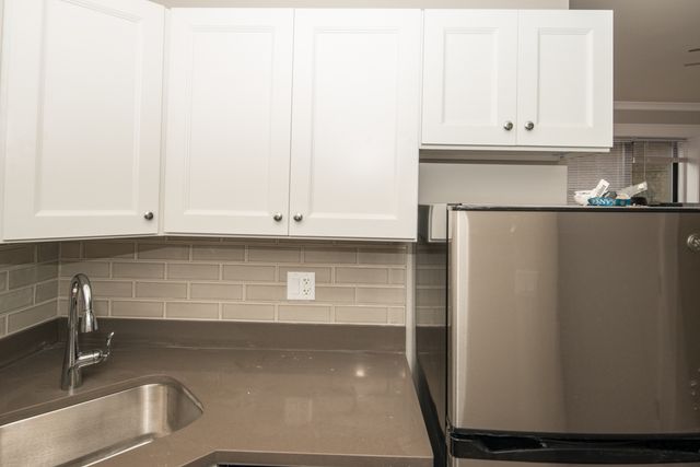 817 W Lakeside Place 208, Chicago, IL 60640