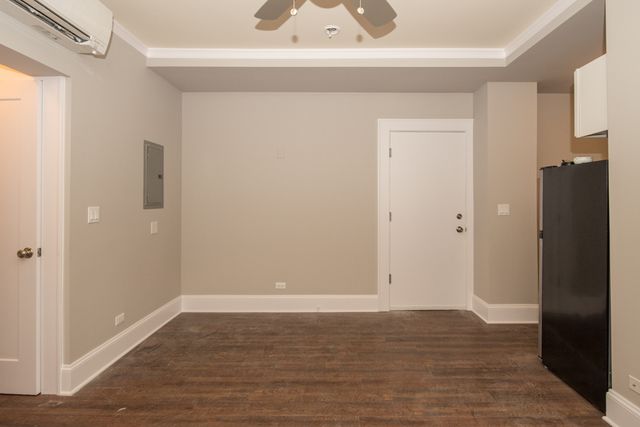 817 W Lakeside Place 208, Chicago, IL 60640