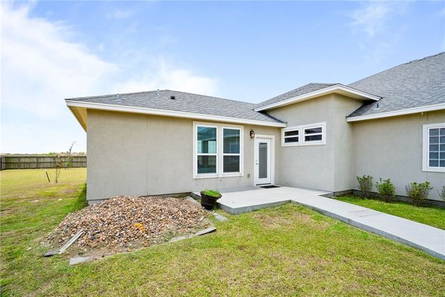 6502 Wesley Way, Corpus Christi, TX 78415
