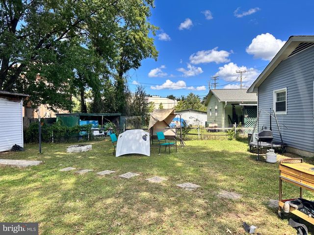 11424 EDMONSTON RD, Beltsville, MD 20705