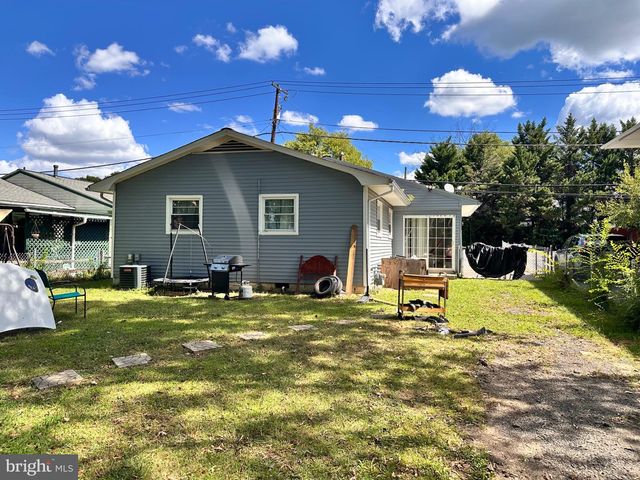 11424 EDMONSTON RD, Beltsville, MD 20705