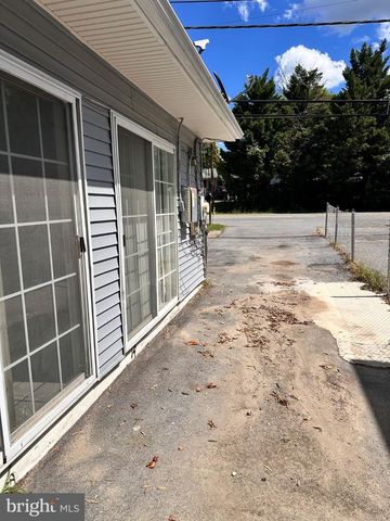 11424 EDMONSTON RD, Beltsville, MD 20705