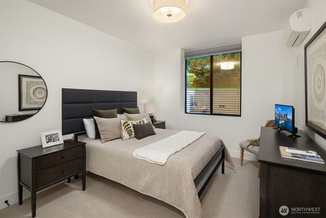 7826 115th Place NE, Kirkland, WA 98033