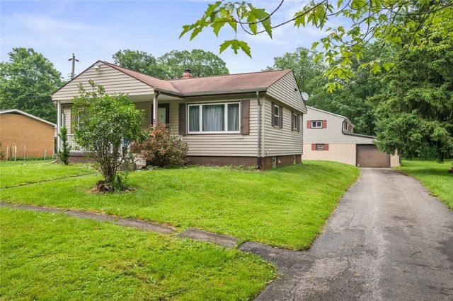 1090-94 N Darby Road, Hermitage, PA 16148