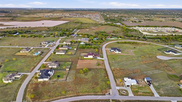 7758 Newman BLVD, Kyle, TX 78640