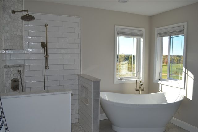 518 Manitou Beach Road, Greece, NY 14468