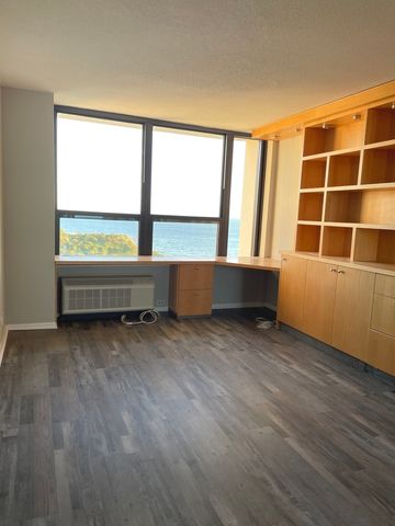 5100 N Marine Drive 27M, Chicago, IL 60640