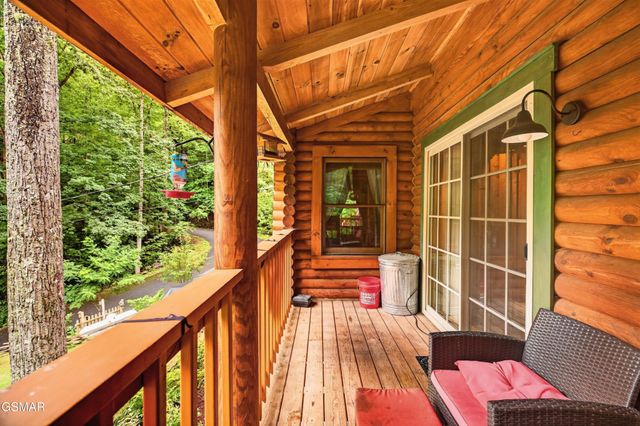 2104 Reid Lane, Sevierville, TN 37876