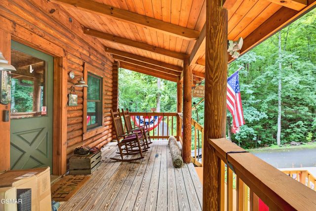 2104 Reid Lane, Sevierville, TN 37876