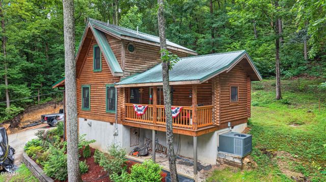 2104 Reid Lane, Sevierville, TN 37876