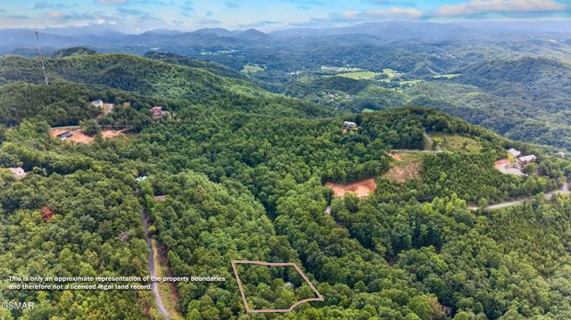 2104 Reid Lane, Sevierville, TN 37876