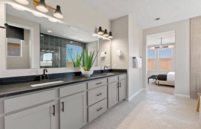 3005 Iolita Street SE, Rio Rancho, NM 87124