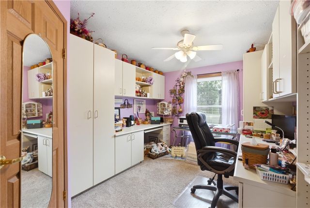 560 Park Hills Crossing 40, Fairborn, OH 45324