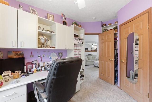 560 Park Hills Crossing 40, Fairborn, OH 45324