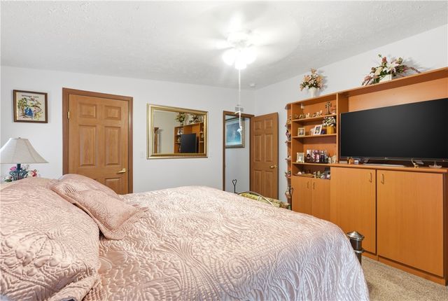 560 Park Hills Crossing 40, Fairborn, OH 45324