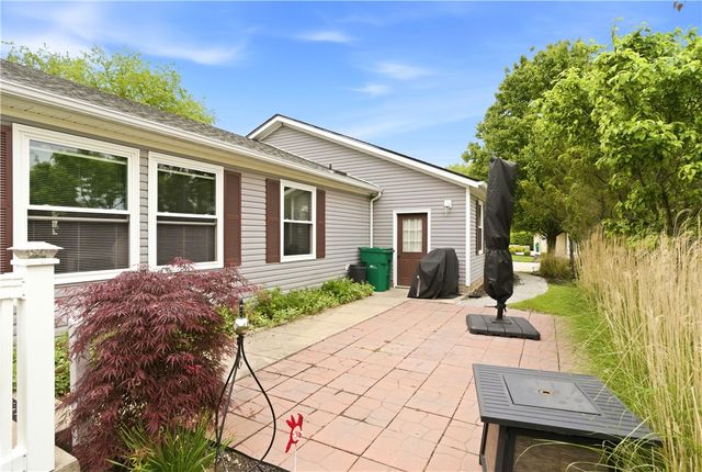 560 Park Hills Crossing 40, Fairborn, OH 45324