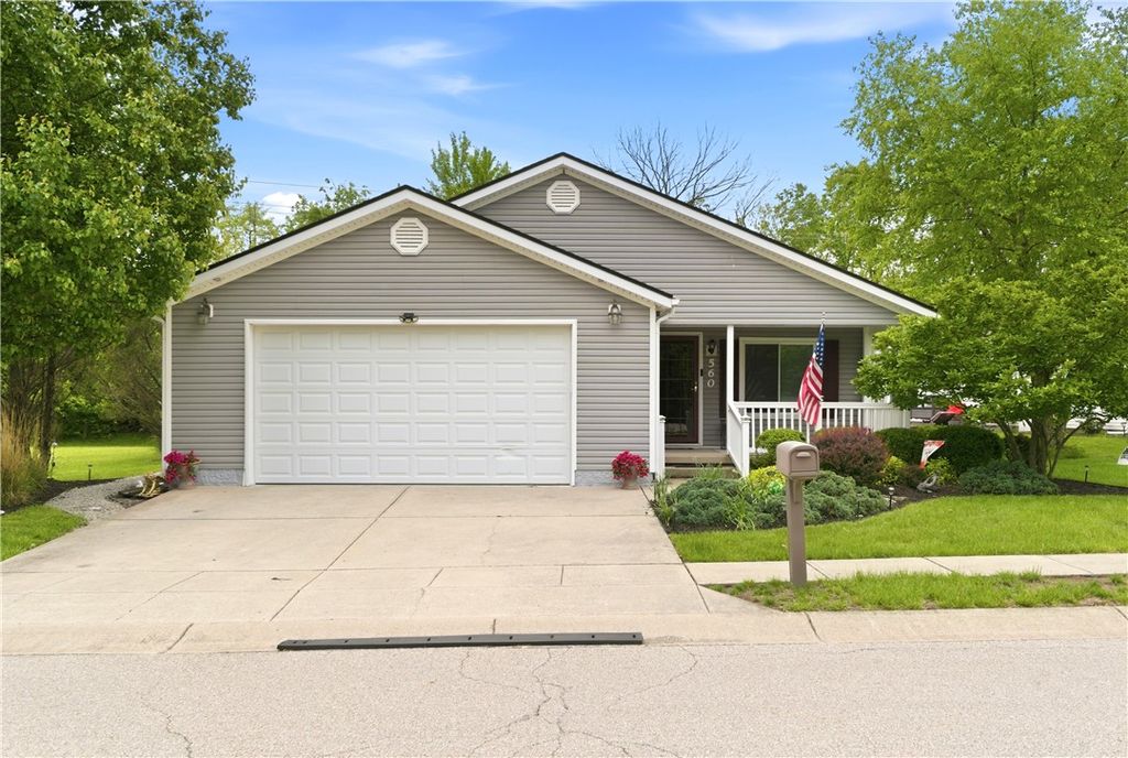 560 Park Hills Crossing 40, Fairborn, OH 45324