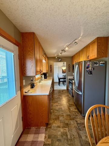 5541 Eliason Drive, Bloomington, MN 55437