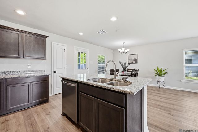18263 Terraceside Dr, Prairieville, LA 70769