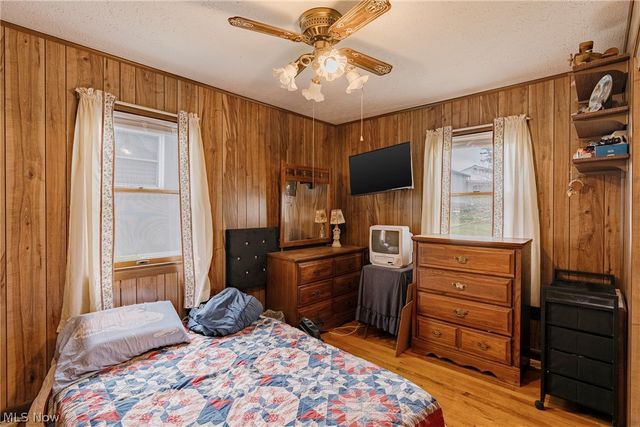 464 Jefferson Avenue, Barberton, OH 44203