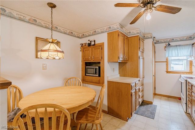 464 Jefferson Avenue, Barberton, OH 44203