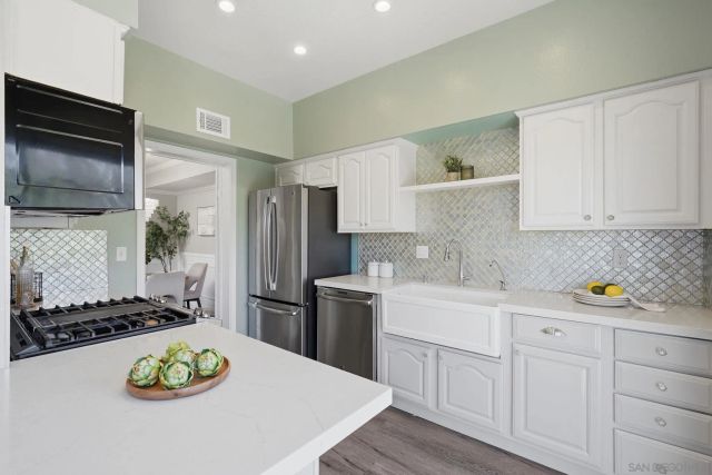 8642 Converse, San Diego, CA 92123