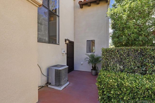 8642 Converse, San Diego, CA 92123