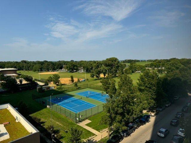 4343 N Clarendon Avenue 718, Chicago, IL 60613