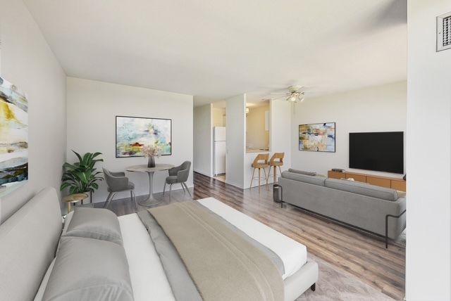 4343 N Clarendon Avenue 718, Chicago, IL 60613