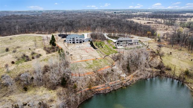 5670 E Stone Valley Drive, Ann Arbor, MI 48105