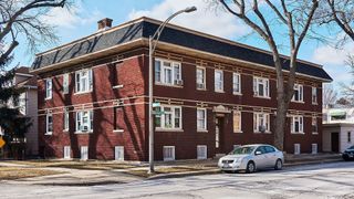 521 JACKSON Boulevard A-2, Forest Park, IL 60130