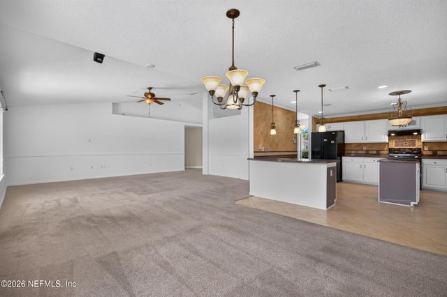 2432 MALLORY HILLS Road, Jacksonville, FL 32221