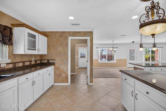 2432 MALLORY HILLS Road, Jacksonville, FL 32221