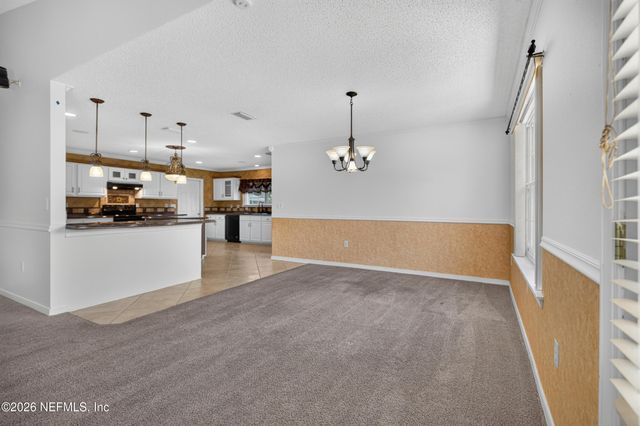 2432 MALLORY HILLS Road, Jacksonville, FL 32221