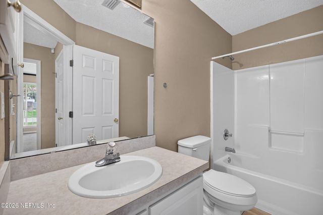 2432 MALLORY HILLS Road, Jacksonville, FL 32221