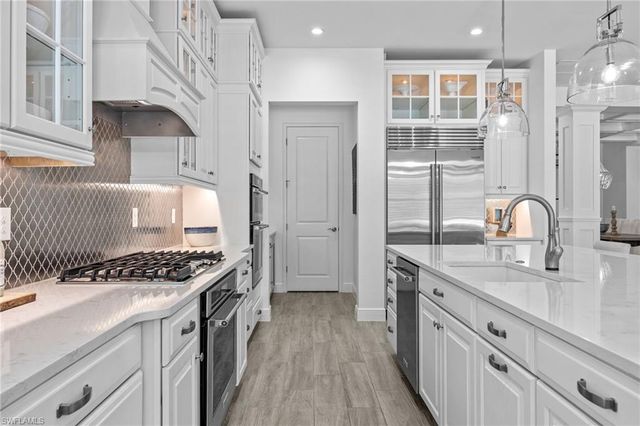 3664 Pilot CIR, Naples, FL 34120